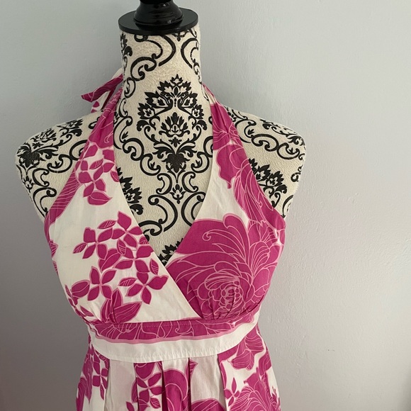 BCX Floral Pink & White Halter Dress w/ Crinoline Lining Size 3 / XS / S - Picture 2 of 5